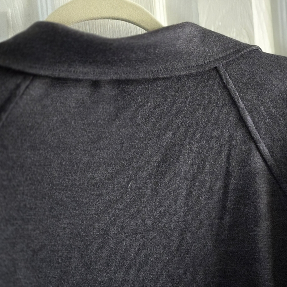 Susan Graver Blazer in heather grey 3X - Picture 3 of 5